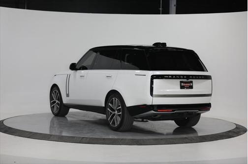 2024 Land Rover Range Rover P400 SE