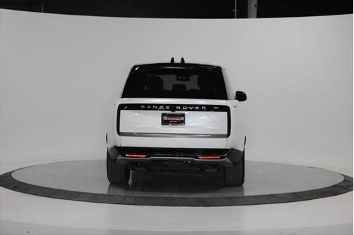 2024 Land Rover Range Rover P400 SE