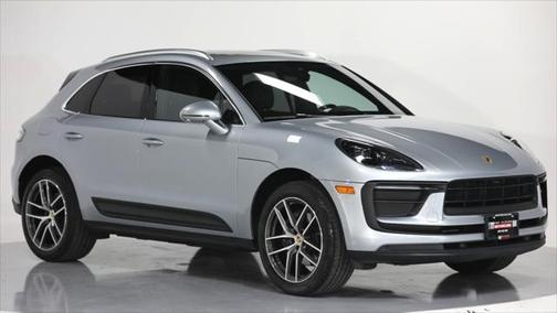 2022 Porsche Macan Base