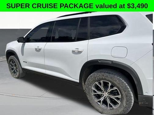 Summit White 2024 GMC Acadia AT4