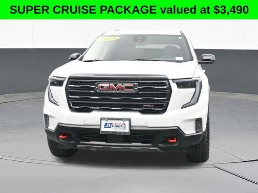 Summit White 2024 GMC Acadia AT4