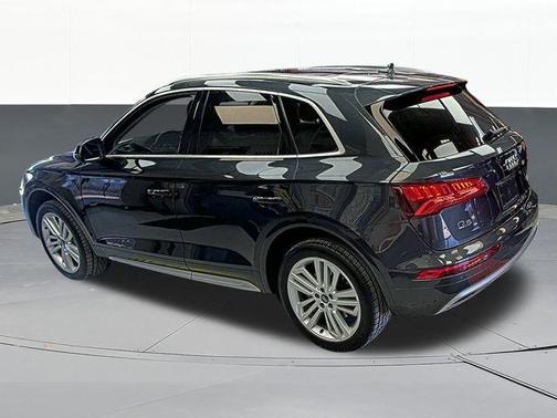 2018 Audi Q5 2.0T Premium Plus
