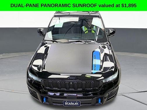 2022 Jeep Grand Cherokee 4xe Trailhawk