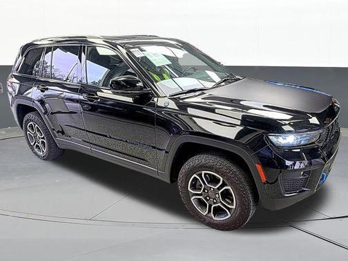 2022 Jeep Grand Cherokee 4xe Trailhawk
