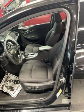 Mosaic Black Metallic 2025 Chevrolet Malibu LT