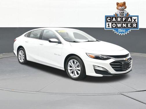 Summit White 2024 Chevrolet Malibu LT