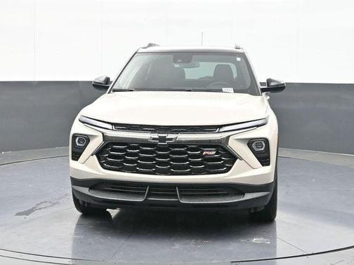 White Sand 2026 Chevrolet Trailblazer RS