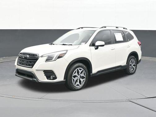 2022 Subaru Forester Premium