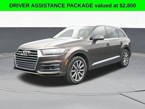 2019 Audi Q7 45 Premium Plus