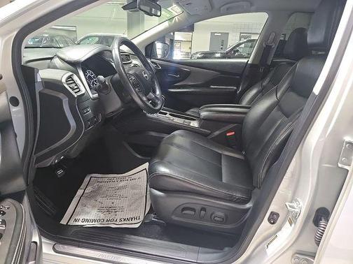 2023 Nissan Murano SV