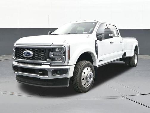 2025 Ford F-450 Lariat