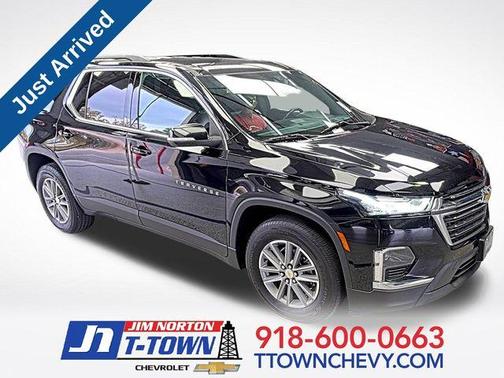 2022 Chevrolet Traverse LT Leather