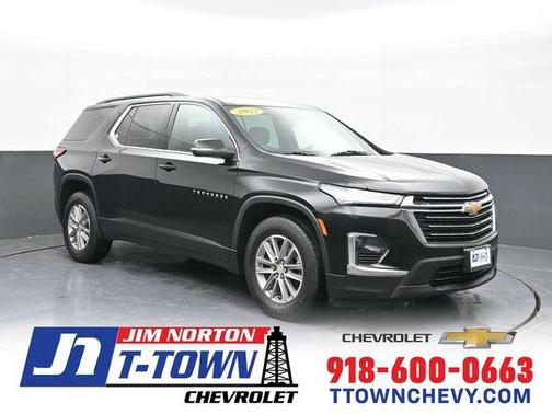 2022 Chevrolet Traverse LT Leather