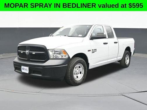 Bright White Clearcoat 2022 RAM 1500 Classic Tradesman