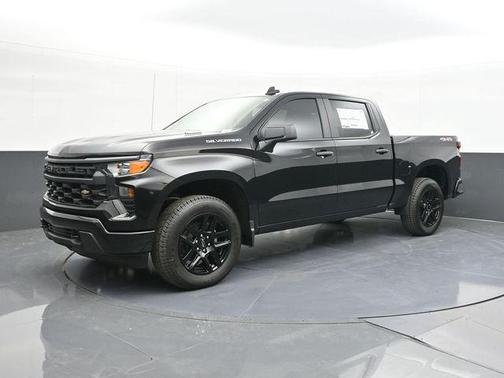 Black 2026 Chevrolet Silverado 1500 Custom