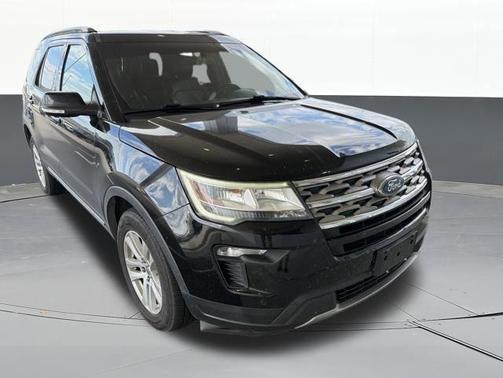 Shadow Black 2018 Ford Explorer XLT