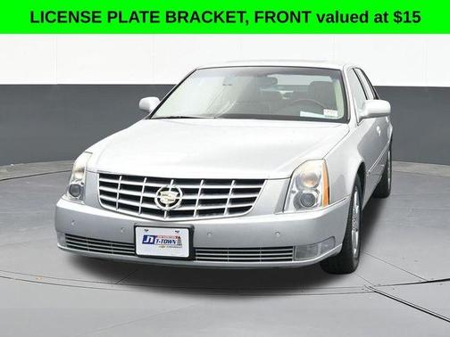 2010 Cadillac DTS Base