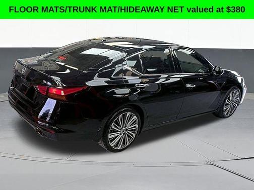 2025 Nissan Altima SL