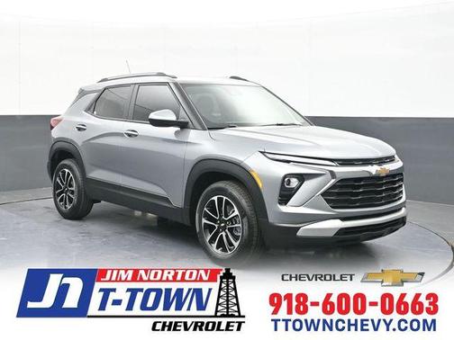 Sterling Gray Metallic 2026 Chevrolet Trailblazer LT