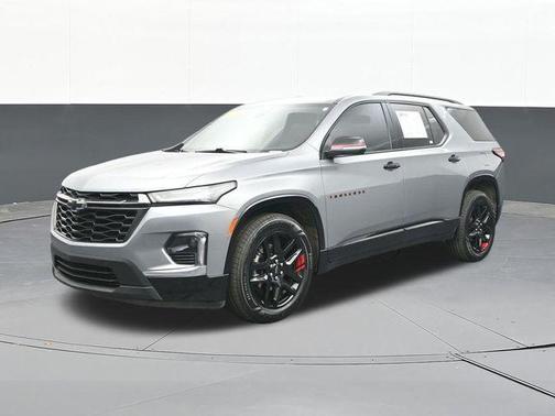 Sterling Gray Metallic 2023 Chevrolet Traverse Premier
