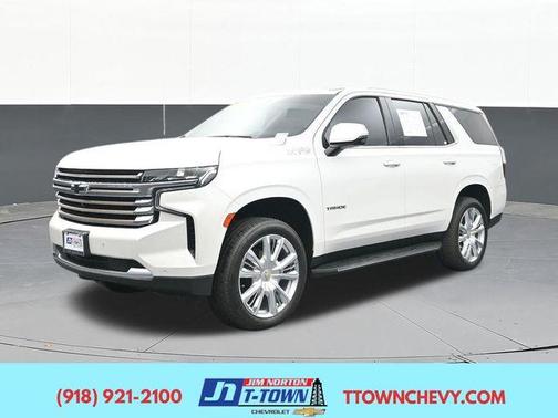 Iridescent Pearl Tricoat 2022 Chevrolet Tahoe High Country