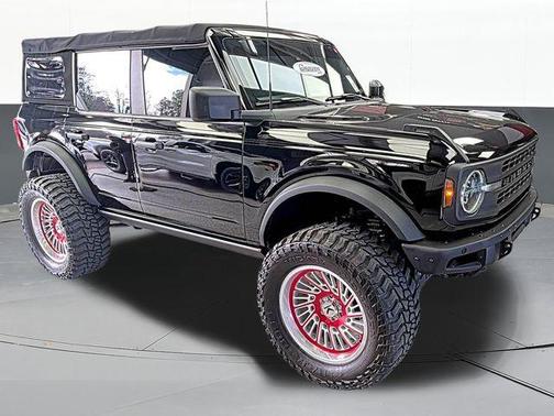 2021 Ford Bronco Base