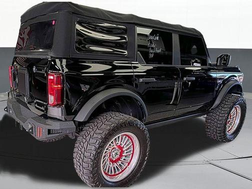 2021 Ford Bronco Base