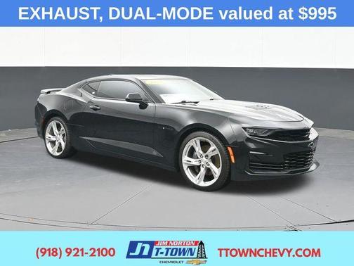 Mosaic Black Metallic 2019 Chevrolet Camaro 1SS