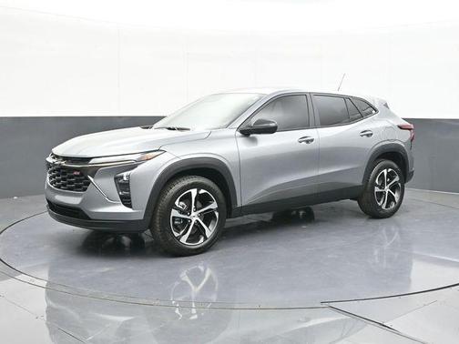Sterling Gray Metallic 2026 Chevrolet Trax 1RS