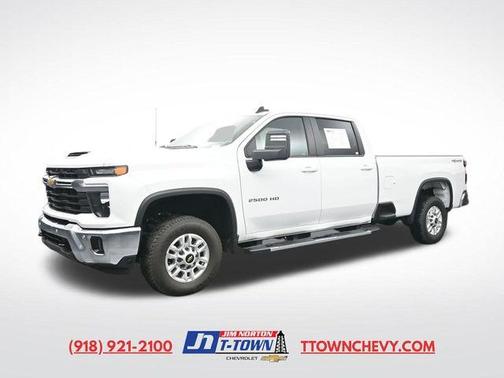 Summit White 2025 Chevrolet Silverado 2500 LT