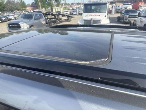 Sterling Gray Metallic 2024 Chevrolet Traverse RS