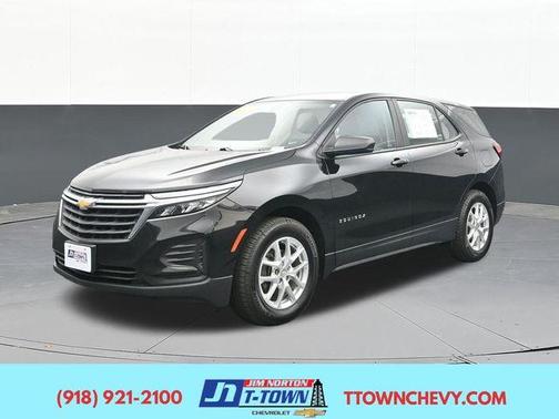 Mosaic Black Metallic 2023 Chevrolet Equinox LS