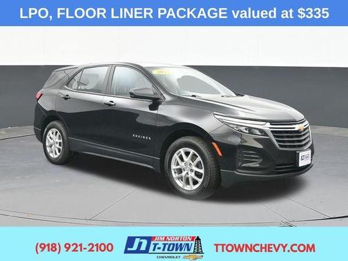 Mosaic Black Metallic 2023 Chevrolet Equinox LS