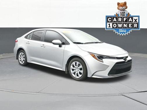 Classic Silver Metallic 2025 Toyota Corolla LE