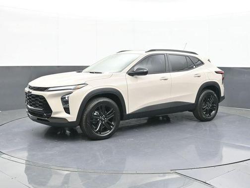 White Sand 2026 Chevrolet Trax ACTIV