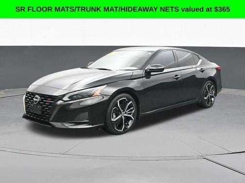 Black 2023 Nissan Altima 2.5 SR