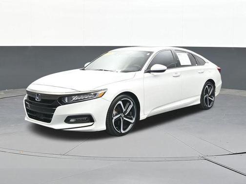 White 2018 Honda Accord Sport 2.0T