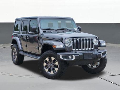 Granite Crystal Clearcoat Metallic 2018 Jeep Wrangler Unlimited Sahara