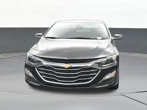 Mosaic Black Metallic 2025 Chevrolet Malibu LT