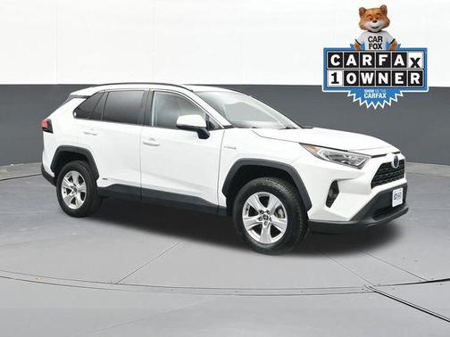 2021 Toyota RAV4 Hybrid XLE