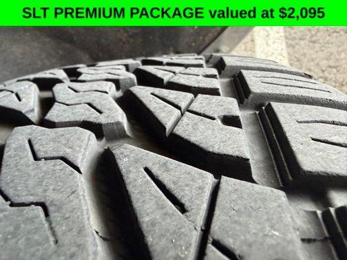 Onyx Black 2018 GMC Sierra 1500 SLT