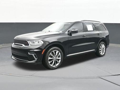 DB Black Crystal Clearcoat 2022 Dodge Durango SXT