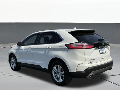 White Metallic 2020 Ford Edge SEL