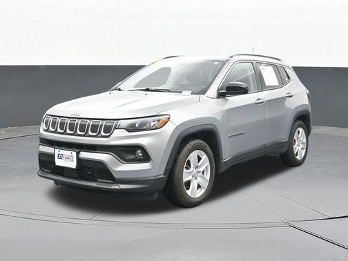 Billet Silver Metallic Clearcoat 2022 Jeep Compass Latitude