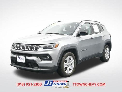 Billet Silver Metallic Clearcoat 2022 Jeep Compass Latitude