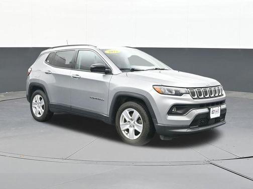 Billet Silver Metallic Clearcoat 2022 Jeep Compass Latitude