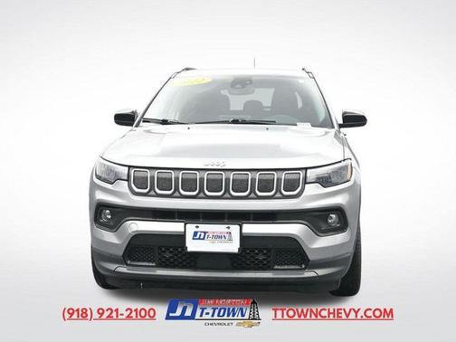 Billet Silver Metallic Clearcoat 2022 Jeep Compass Latitude