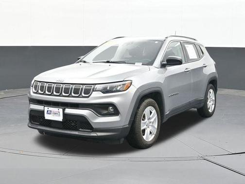 Billet Silver Metallic Clearcoat 2022 Jeep Compass Latitude