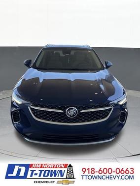 Sapphire Metallic 2023 Buick Envision Avenir