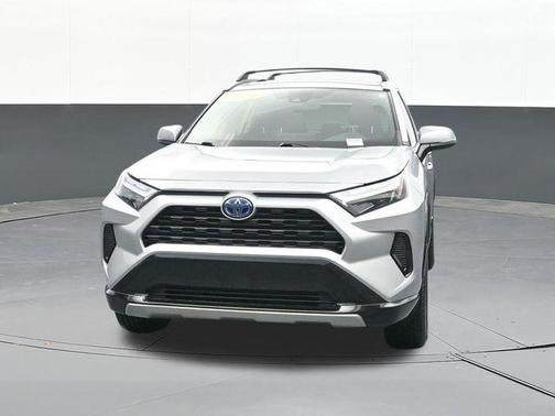 Silver Sky Metallic 2024 Toyota RAV4 Hybrid SE